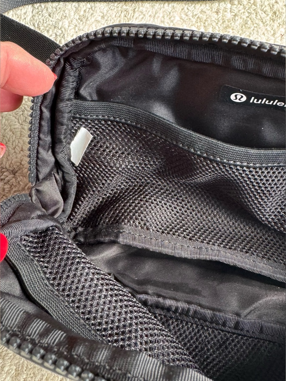 Lululemon Every Where Belt Bag In Black - Picture 8 of 14